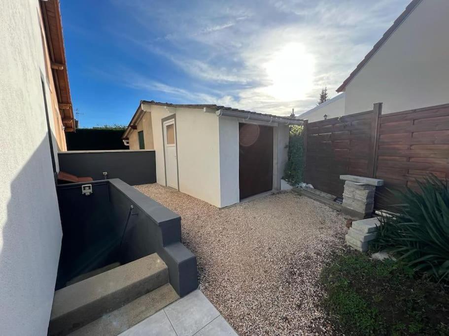 Jolie Maison, Jardin Et Parking Desertines  Bagian luar foto